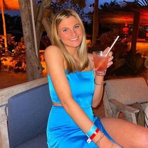 Meet Your Posher💕🤗